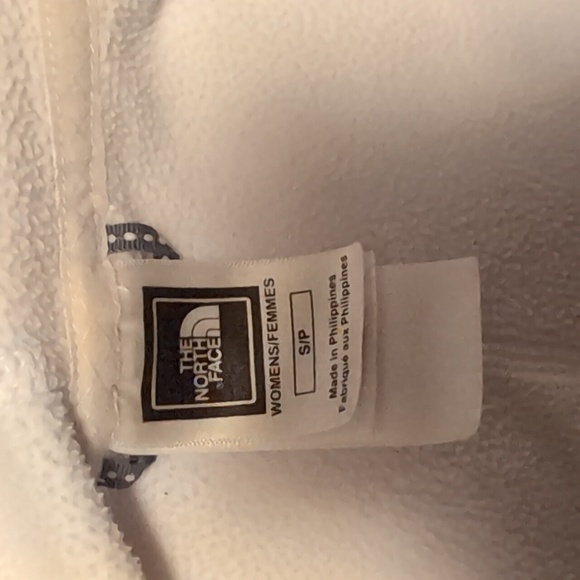The North Face Women's White Hoodie - Picture 3 of 12